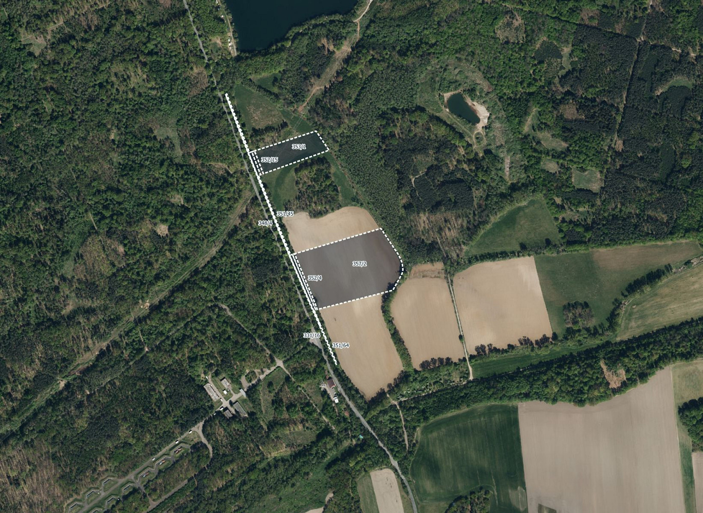 Prodej pole 51 824 m²