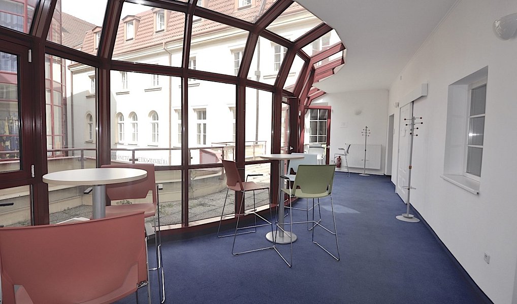 Pronájem kanceláře 131 m², Praha – náhled fotky 9