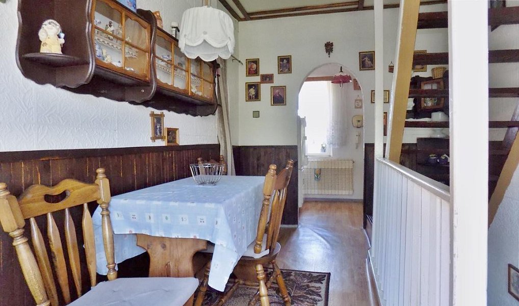 Prodej domu 96 m² s pozemkem 280 m², Dubí – náhled fotky 10