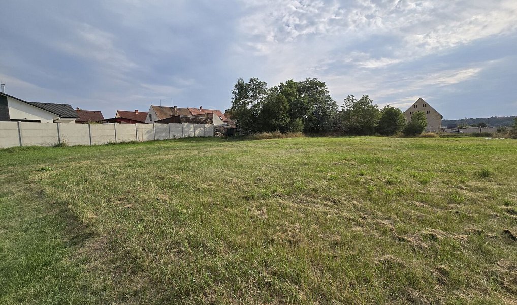 Prodej stavebního pozemku 1 605 m², Staňkovice – náhled fotky 5