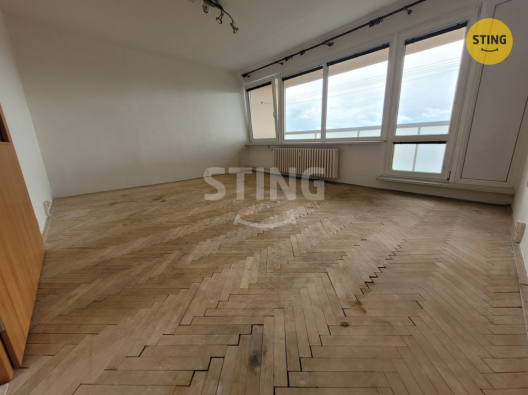 Pronájem bytu 3+1 70 m² — photo 2
