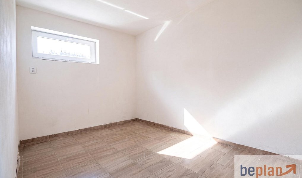 Prodej domu 300 m² s pozemkem 557 m², Drnholec – náhled fotky 21