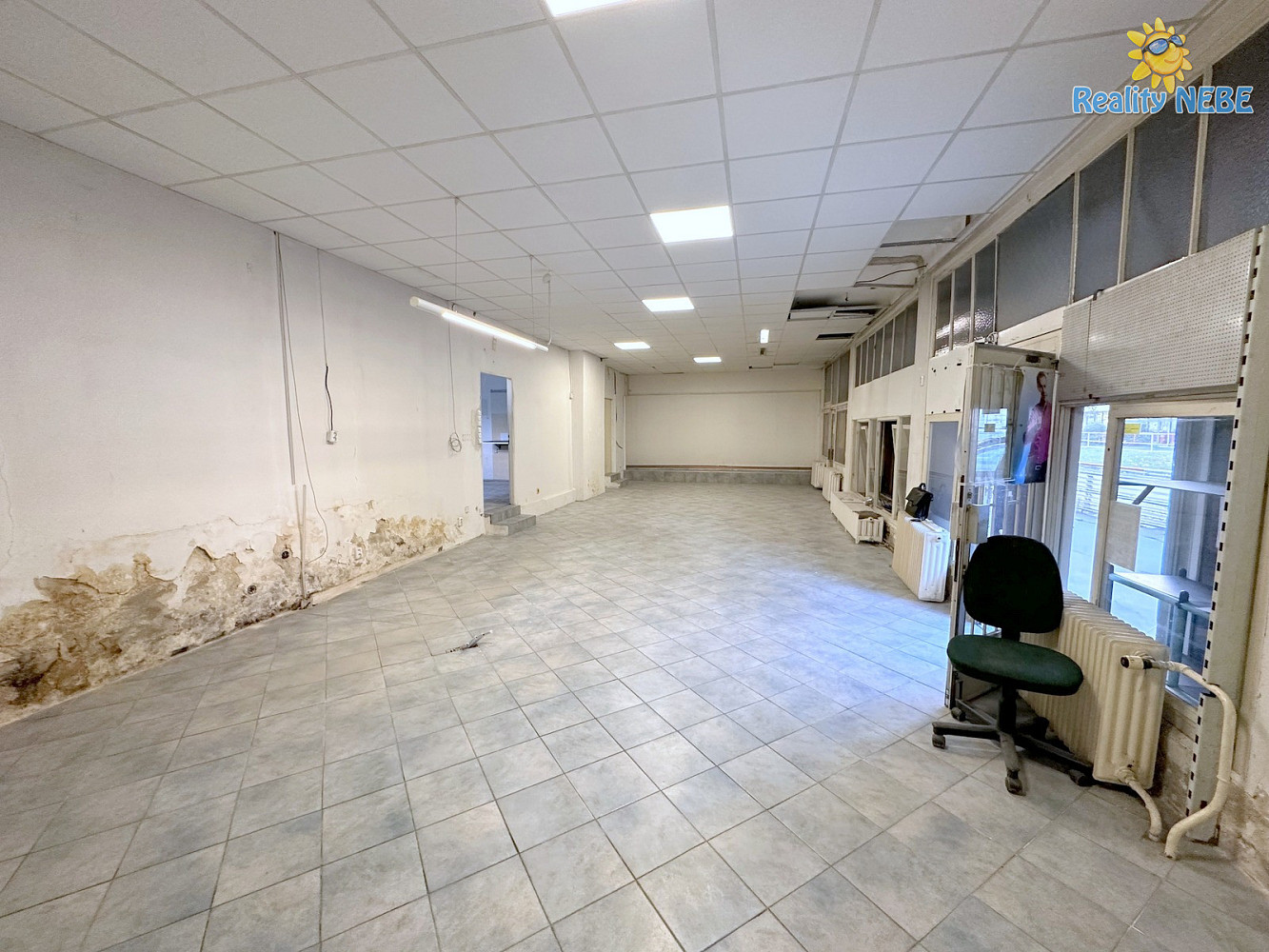 Pronájem obchodních prostor 164 m² – fotografie 4