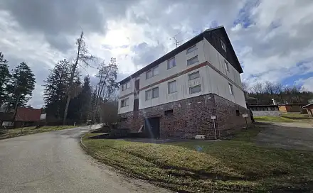 Prodej chaty/chalupy 280 m² s pozemkem 330 m², Oslnovice, okres Znojmo