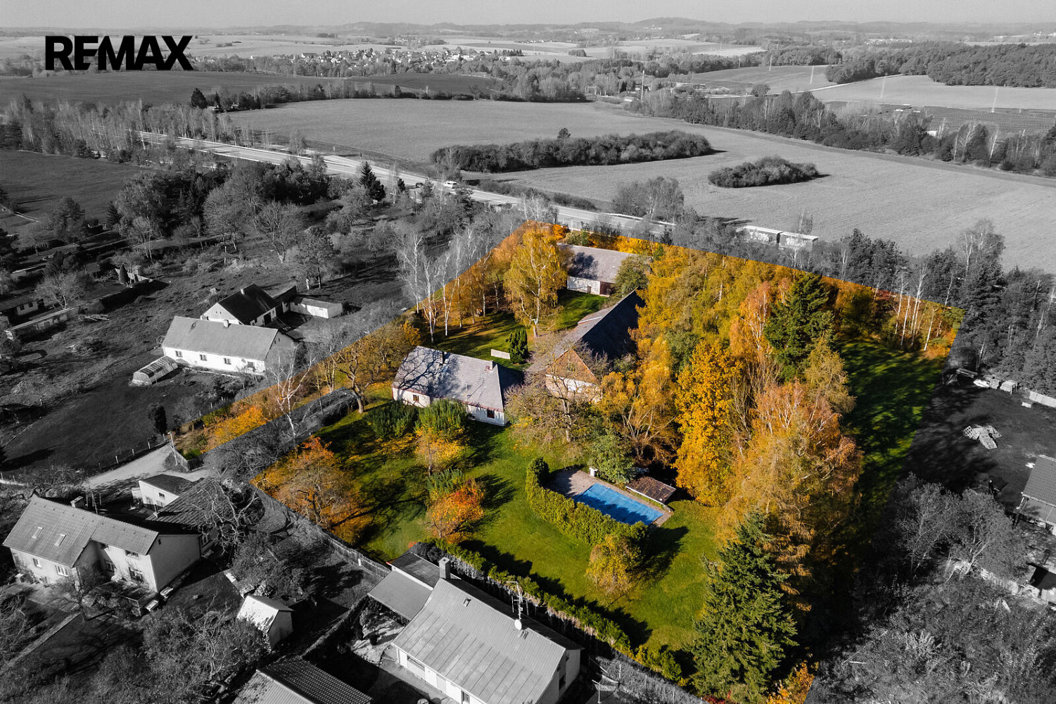 Prodej stavebního pozemku 8 207 m² – fotografie 2