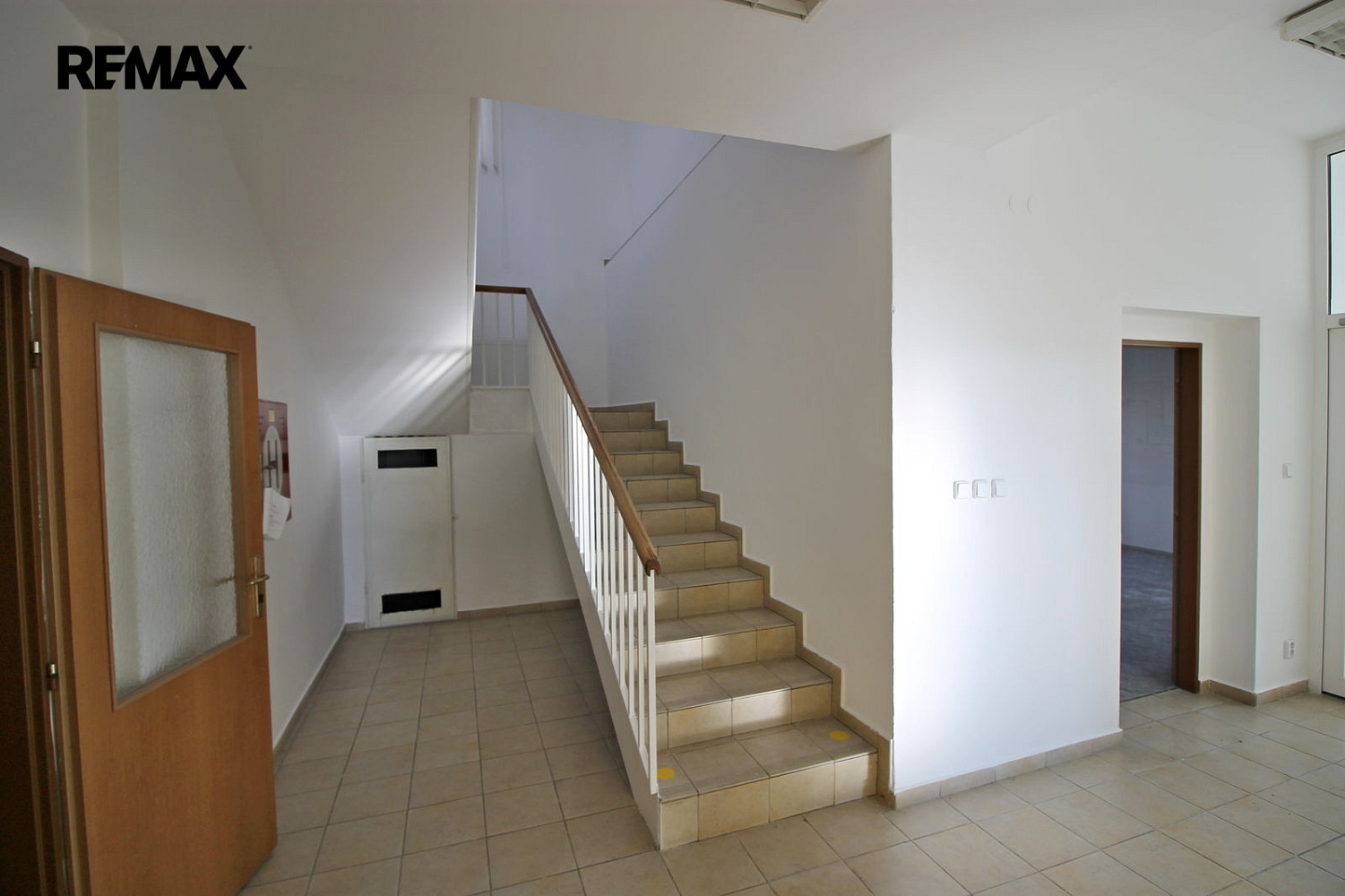 Prodej výrobních prostor 2 700 m² – fotografie 4