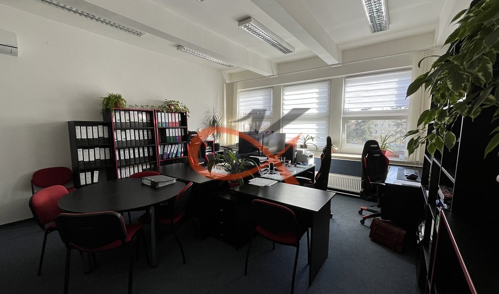 Pronájem kanceláře 125 m², Rožnov pod Radhoštěm – náhled fotky 17