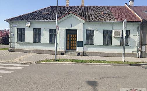 Prodej domu 241 m² s pozemkem 451 m², Masarykova, Šternberk, okres Olomouc