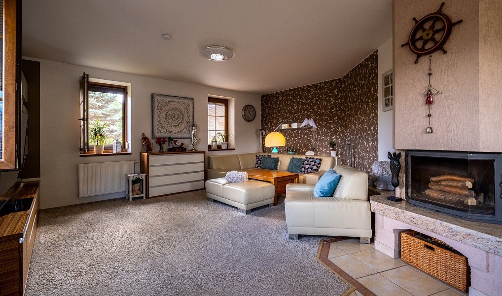 Prodej domu 250 m² s pozemkem 1 350 m², Havířov – náhled fotky 3