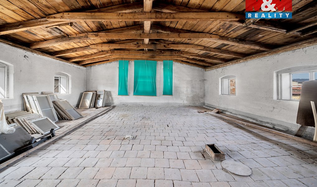 Prodej domu 320 m² s pozemkem 198 m², Broumov – náhled fotky 10