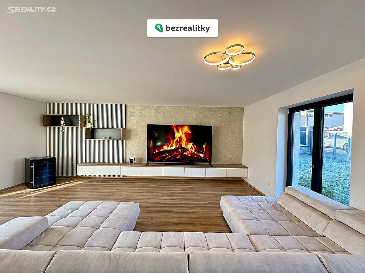 Prodej domu 159 m² s pozemkem 835 m²