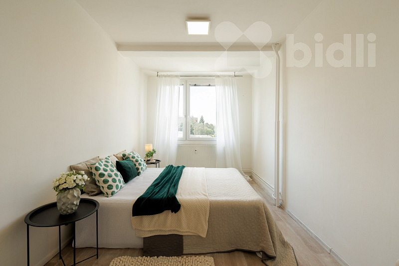 Pronájem bytu 2+kk 44 m² – fotografie 2