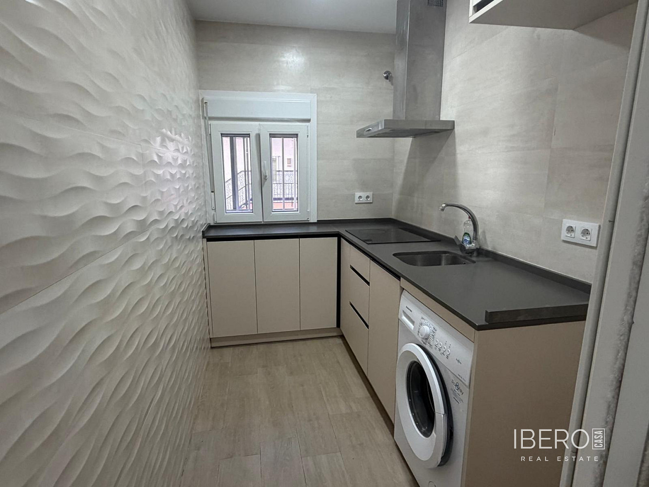 Prodej bytu 3+kk 42 m²