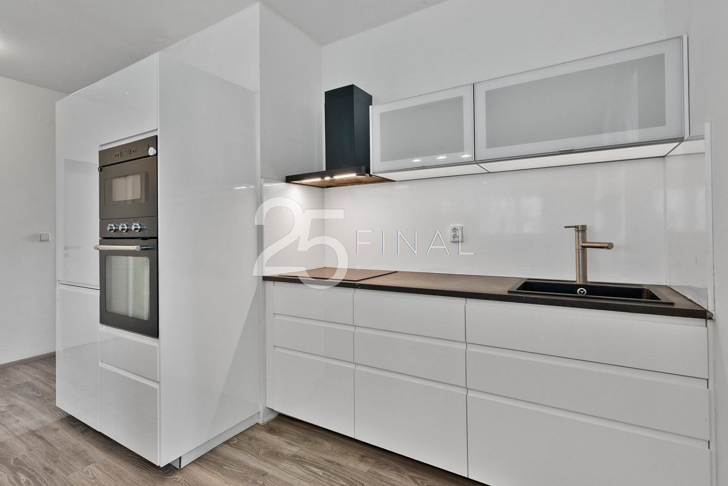 Prodej bytu 3+kk 75 m² – fotografie 2