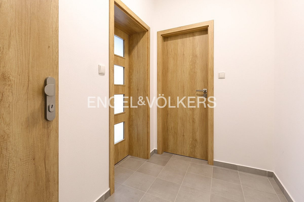 Pronájem bytu 1+kk 42 m² — photo 5