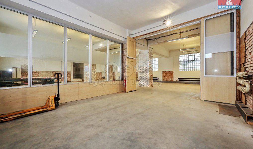 Pronájem výrobních prostor 250 m², Havlíčkův Brod – náhled fotky 3