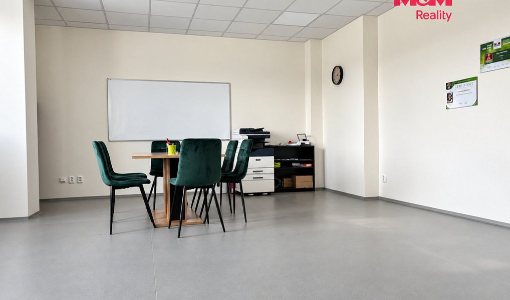 Pronájem kanceláře 72 m², Přeštice – náhled fotky 4