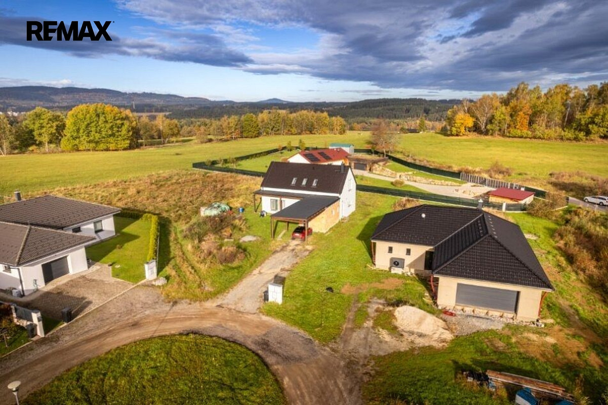 Prodej domu 160 m² s pozemkem 1 035 m² – fotografie 4