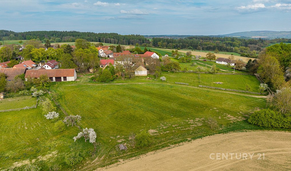 Prodej domu 80 m² s pozemkem 3 279 m², Loket – náhled fotky 20