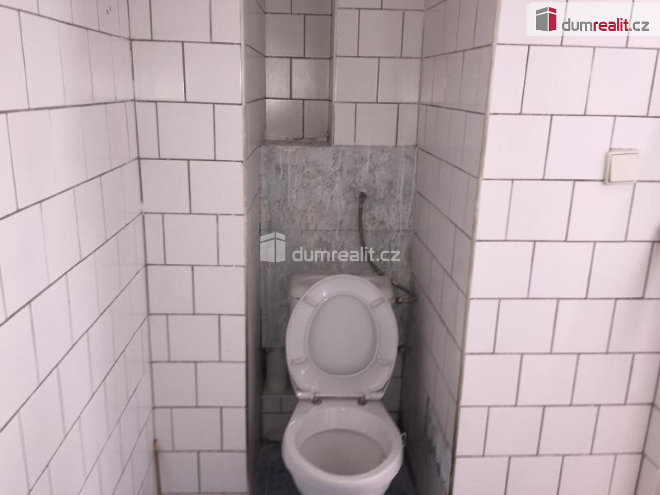 Pronájem obchodních prostor 40 m² – další