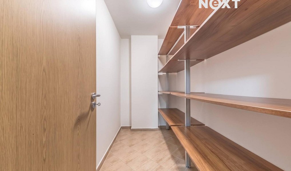 Pronájem bytu 1+1 53 m², Praha – náhled fotky 10