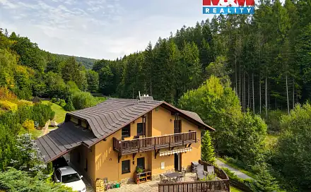 Prodej domu 247 m² s pozemkem 5 622 m², Oskava, okres Šumperk