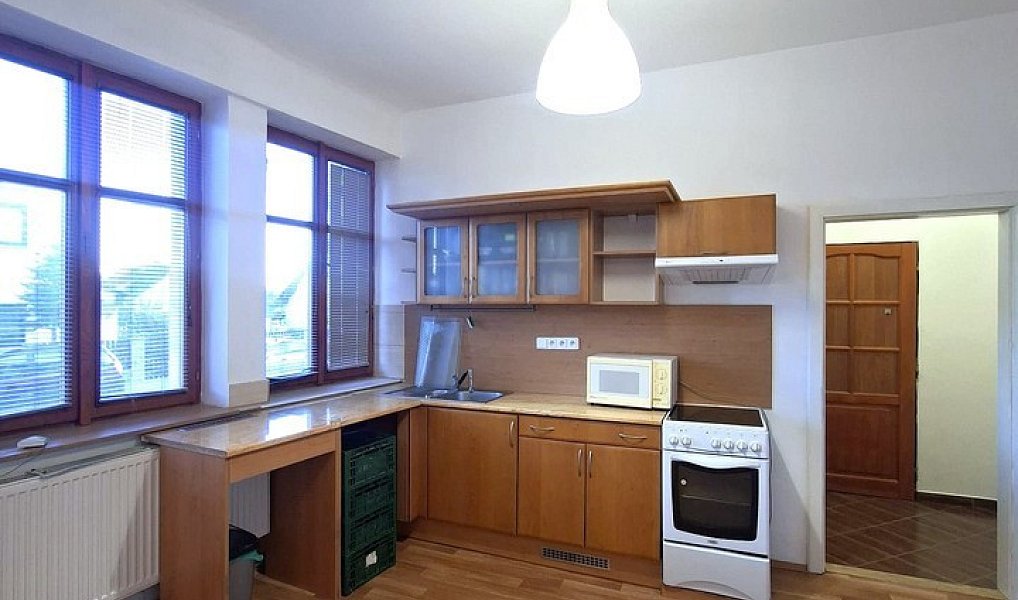 Pronájem bytu 2+kk 40 m², Benešov – fotka 1 z 8