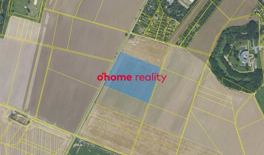 Prodej pole 31 871 m², Křelov-Břuchotín – fotka 1 z 3
