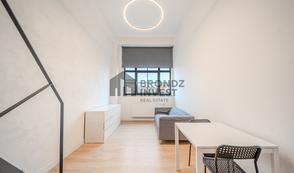Pronájem bytu 1+kk 32 m², Praha – náhled fotky 2
