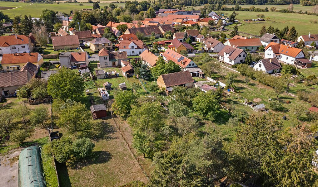 Prodej domu 142 m² s pozemkem 1 894 m², Vstiš – náhled fotky 6