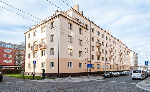 Pronájem bytu 2+1 63 m², Sladkovského, Pardubice - Zelené Předměstí