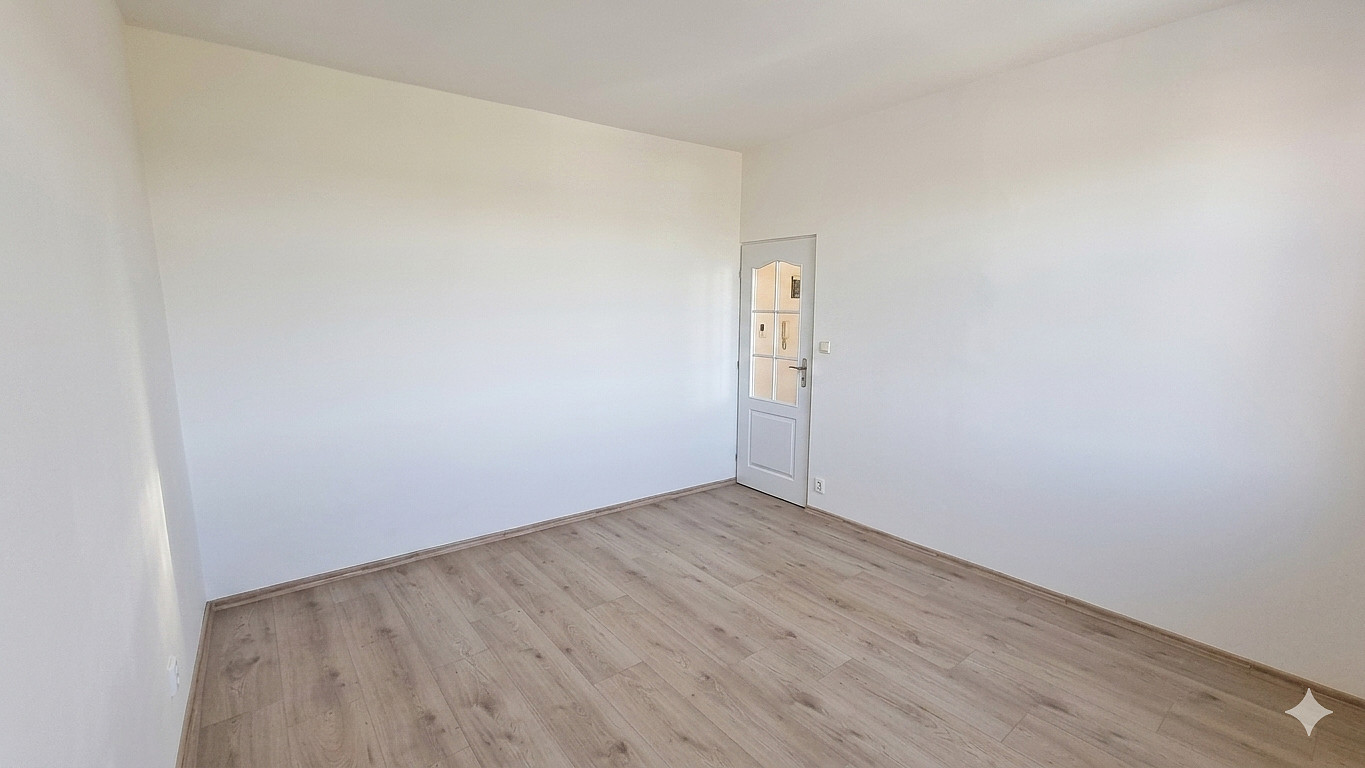 Pronájem bytu 2+kk 45 m² – fotografie 4