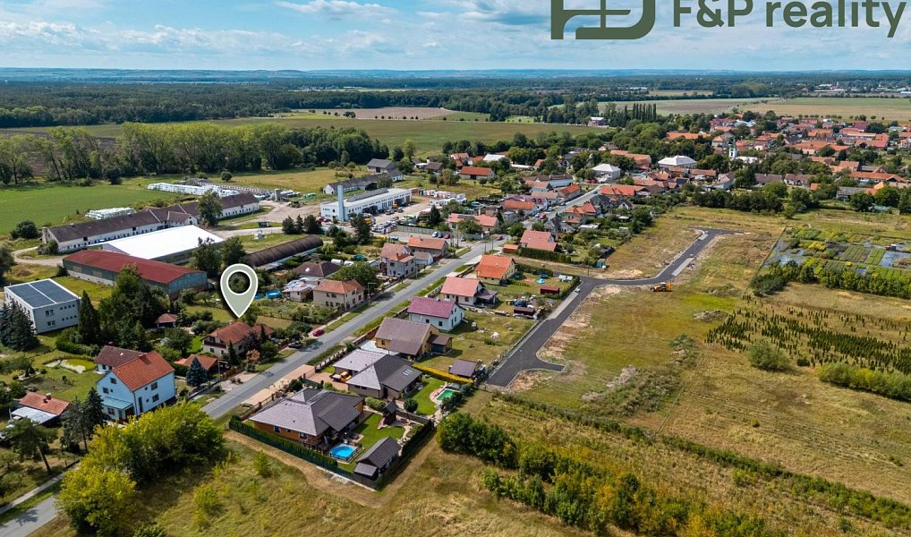 Prodej zahrady 640 m², Opolany – náhled fotky 12