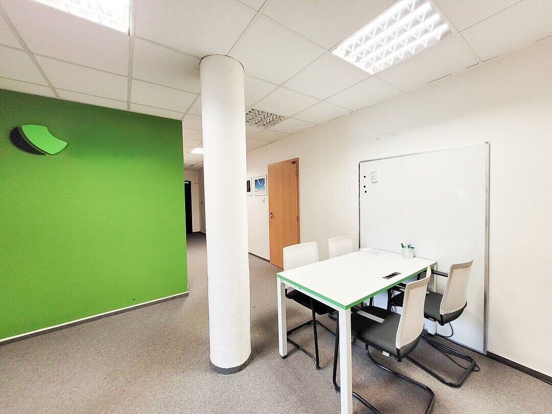 Pronájem kanceláře 135 m² — photo 4
