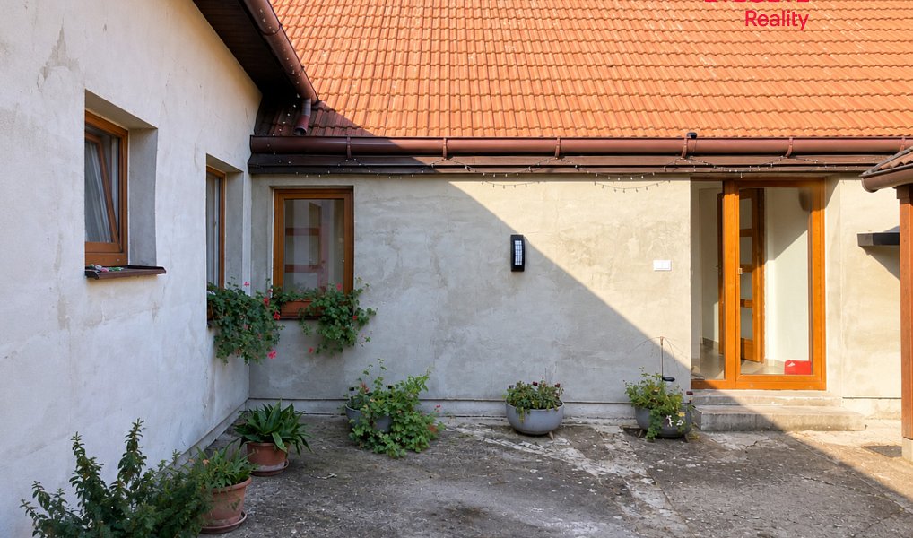 Prodej domu 230 m² s pozemkem 559 m², Všechovice – náhled fotky 8