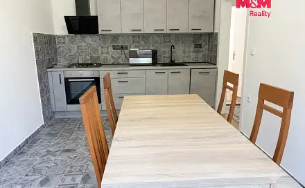 Pronájem bytu 2+1 69 m², Na Bukovině, Pardubice - Bílé Předměstí