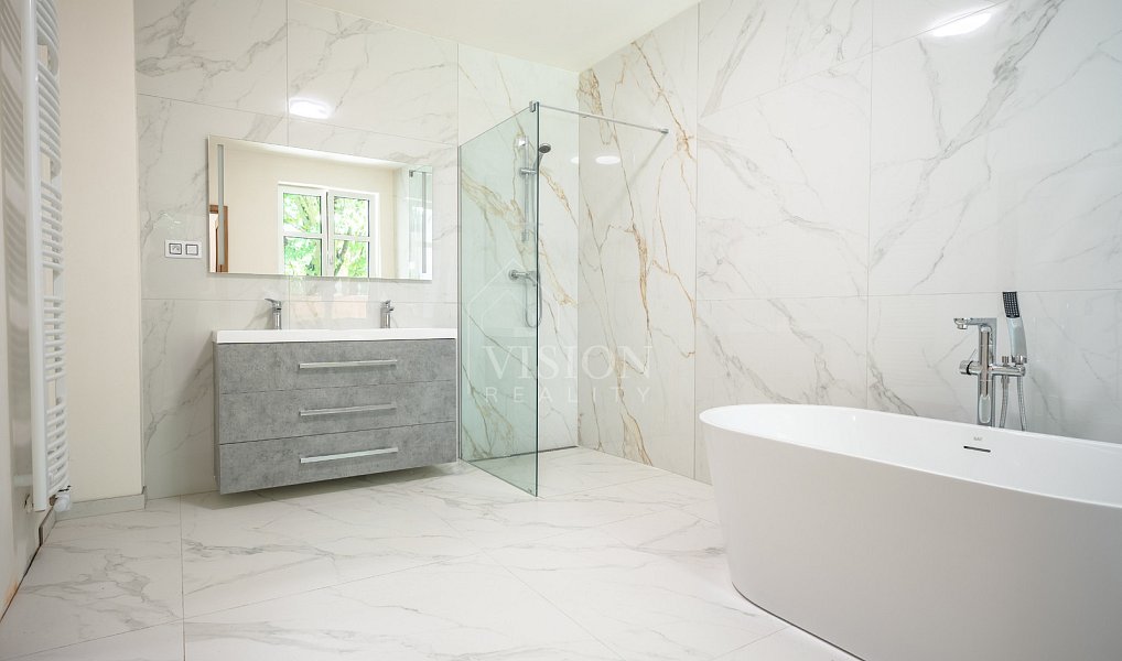Prodej domu 230 m² s pozemkem 279 m², Slapy – náhled fotky 3