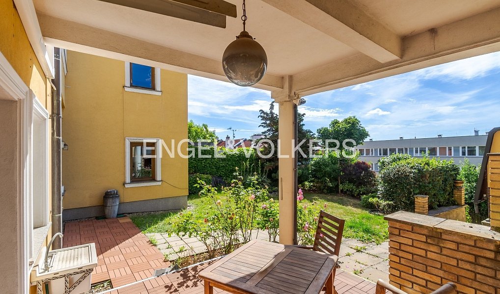 Prodej domu 324 m² s pozemkem 454 m², Praha – náhled fotky 5