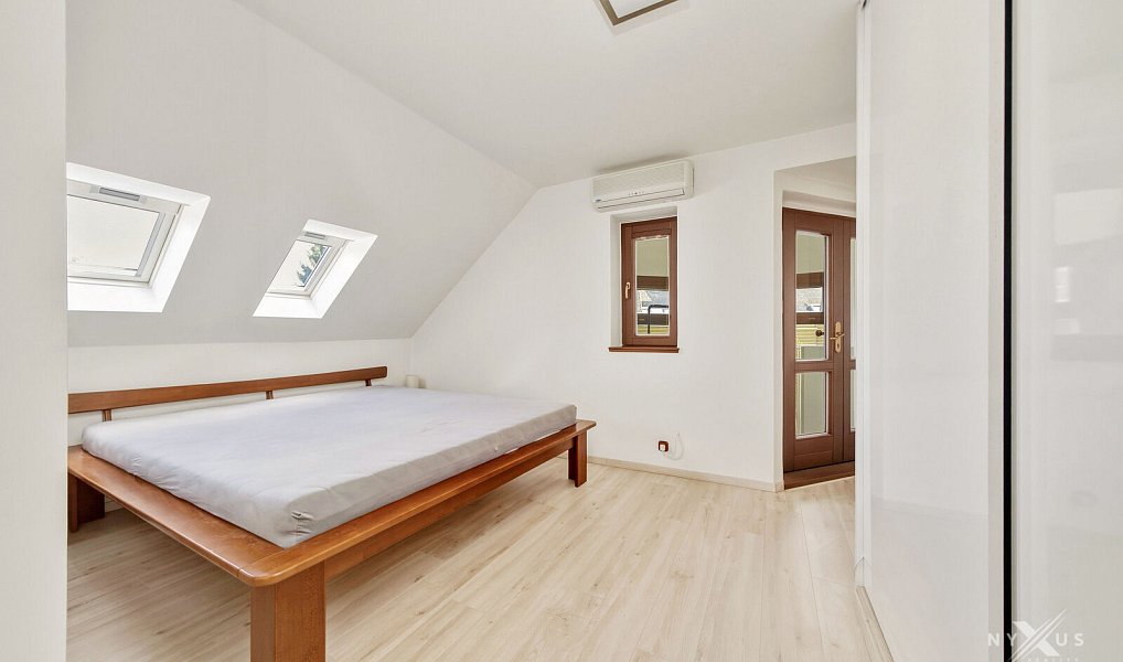 Prodej domu 290 m² s pozemkem 709 m², Horoměřice – náhled fotky 7
