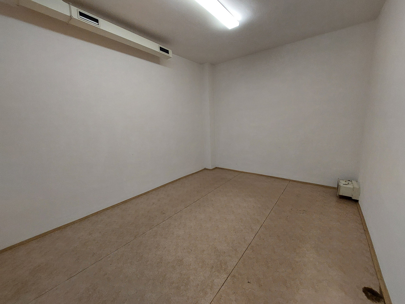 Pronájem skladovacích prostor 25 m² – fotografie 2