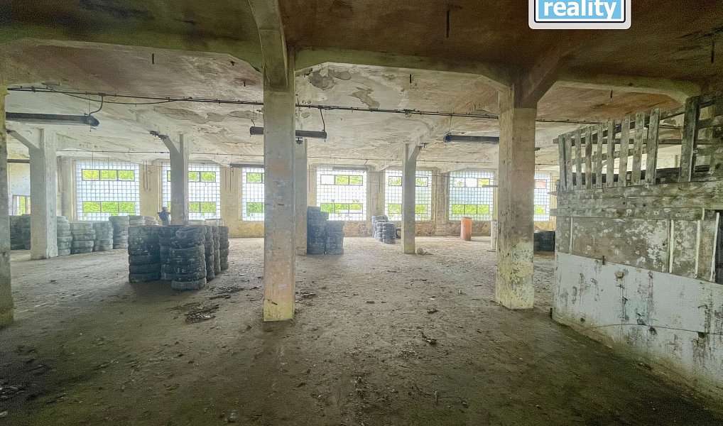 Prodej výrobních prostor 8 000 m², Libá – náhled fotky 20