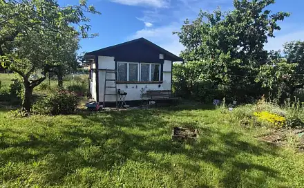 Prodej chaty/chalupy 16 m² s pozemkem 300 m², Praha 6 - Suchdol