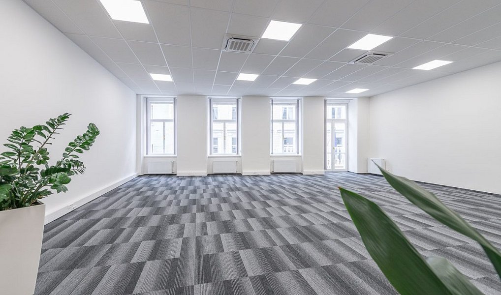 Pronájem kanceláře 115 m², Praha – náhled fotky 2