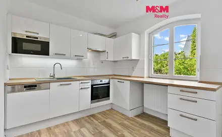 Prodej bytu 3+1 76 m², Lidická, Jablonné v Podještědí, okres Liberec