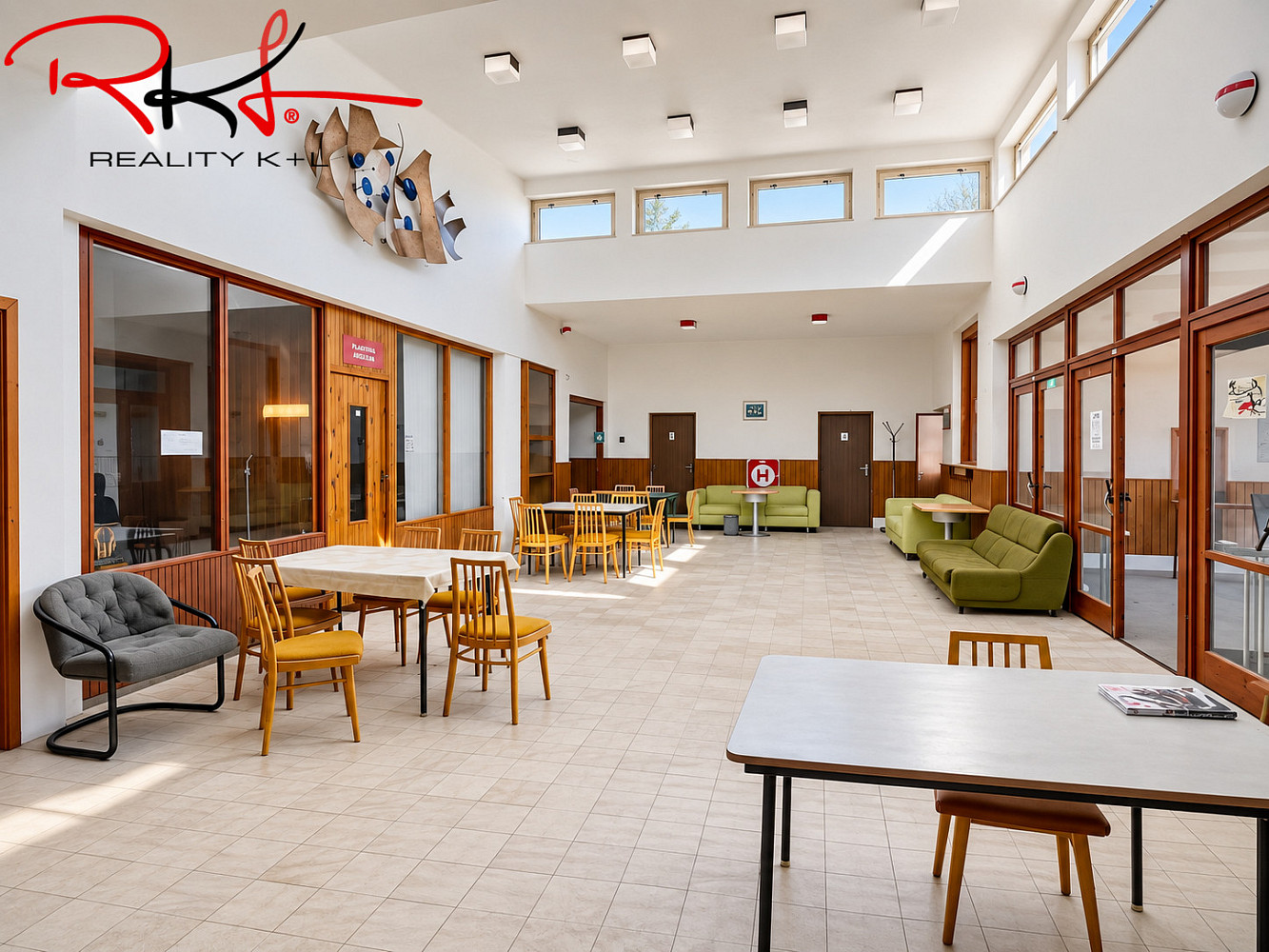 Prodej ubytovacího objektu 1 058 m² – fotografie 2