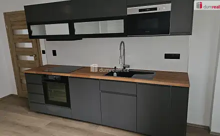 Pronájem bytu 4+1 105 m², Turnovská, Praha 8 - Libeň