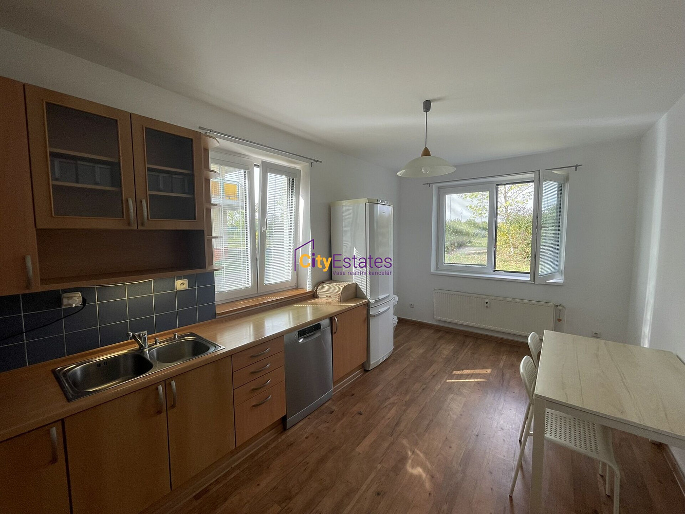 Pronájem bytu 2+1 72 m² – fotografie 5