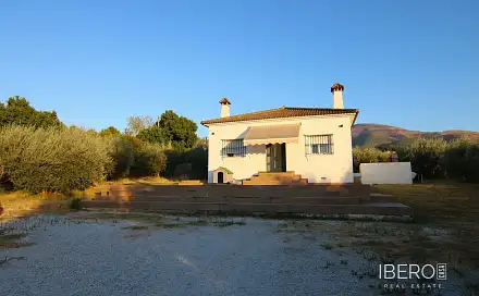 Prodej domu 53 m² s pozemkem 3 383 m², Alhaurín el Grande, Španělsko