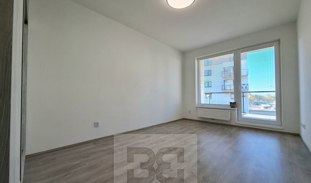 Pronájem bytu 2+kk 53 m², Trutnov – náhled fotky 4