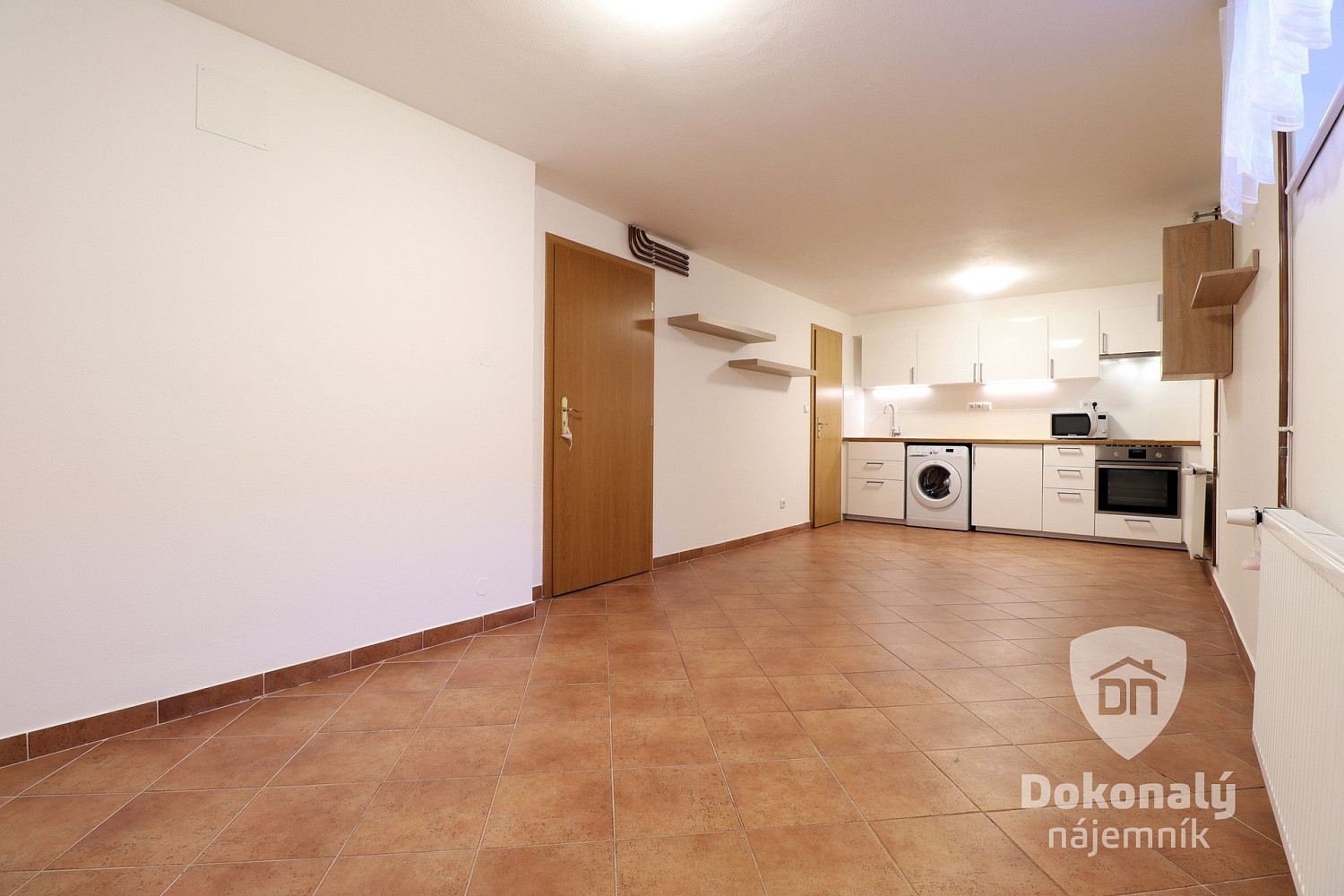 Pronájem bytu 1+kk 33 m² – fotografie 5